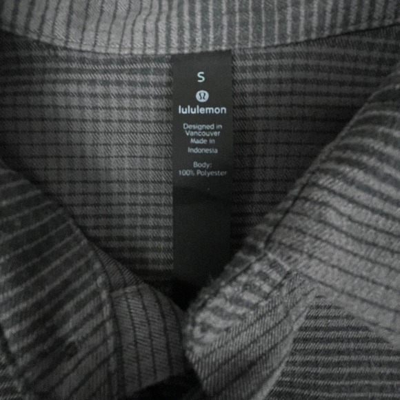 Lululemon Men's Masons Peak Flannel Shirt White Gray Check Plaid Sz S Reflective - Picture 4 of 5
